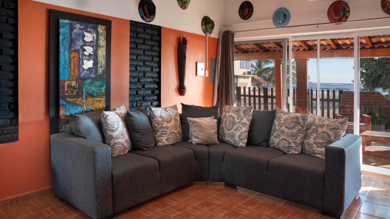 Casa Belen - Beautiful Beach View Home On Stone Island Isla La Piedra Екстериор снимка