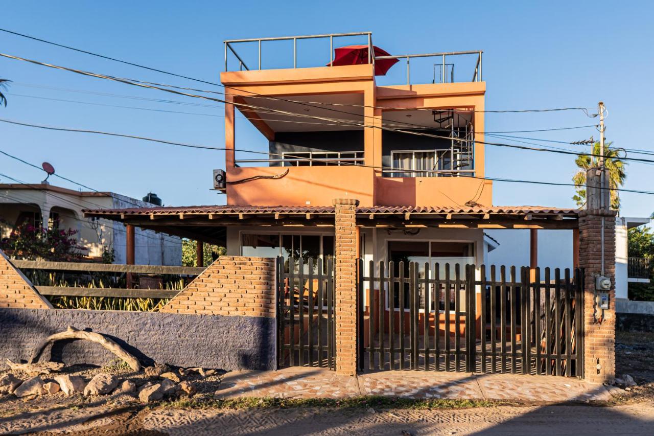 Casa Belen - Beautiful Beach View Home On Stone Island Isla La Piedra Екстериор снимка