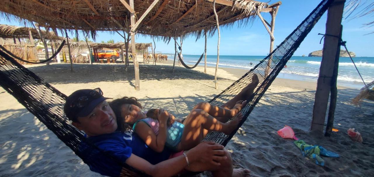 Casa Belen - Beautiful Beach View Home On Stone Island Isla La Piedra Екстериор снимка
