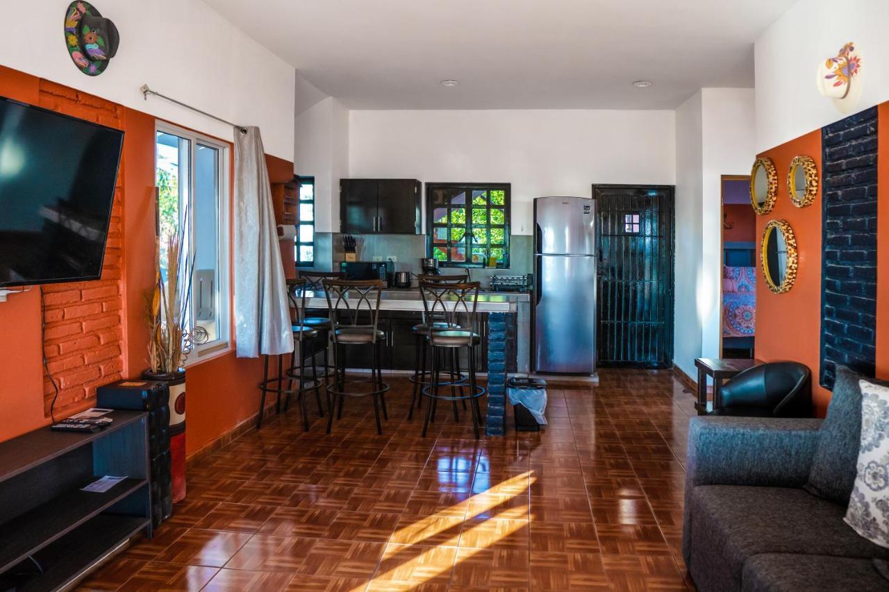 Casa Belen - Beautiful Beach View Home On Stone Island Isla La Piedra Екстериор снимка